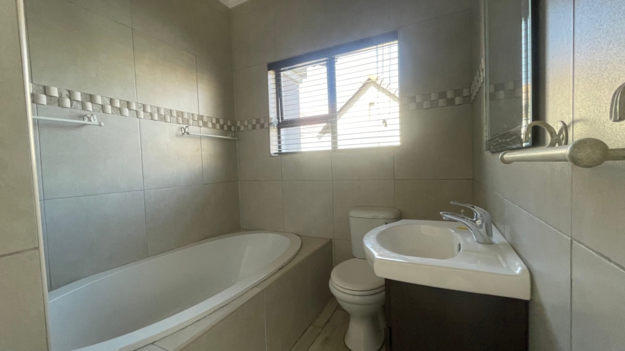 2 Bedroom Property for Sale in Melodie North West